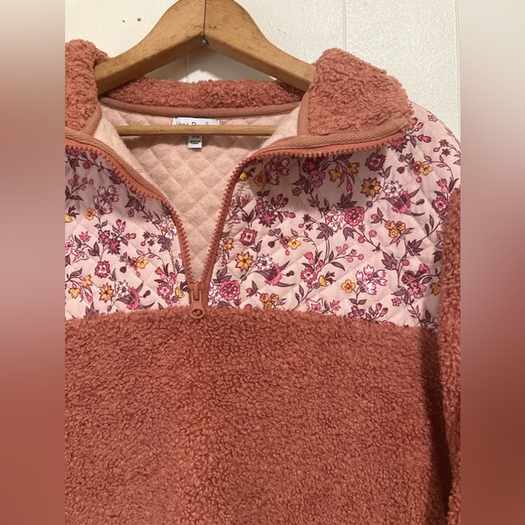 Vera Bradley Sherpa Quilted Paisley Fig Oversized Pull Over Sweater Size S/M - Picture 2 of 11